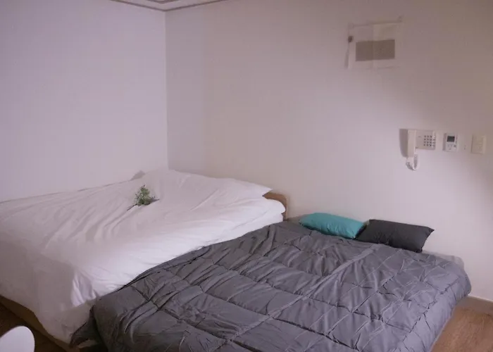 Angelb-20 Minutes To Gangnam! Hotel-style Bedding, Ott Service, Cooking,laundry, The Reasonable Choice For Travel & Business! 아파트 *